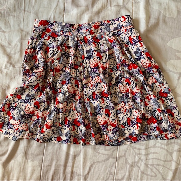 BCBGeneration - Floral Skirt - Size 2 - Picture 4 of 4